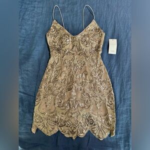 Gorgeous New with‎ Tags TOBI “I’m All That” sequin cocktail dress size XS